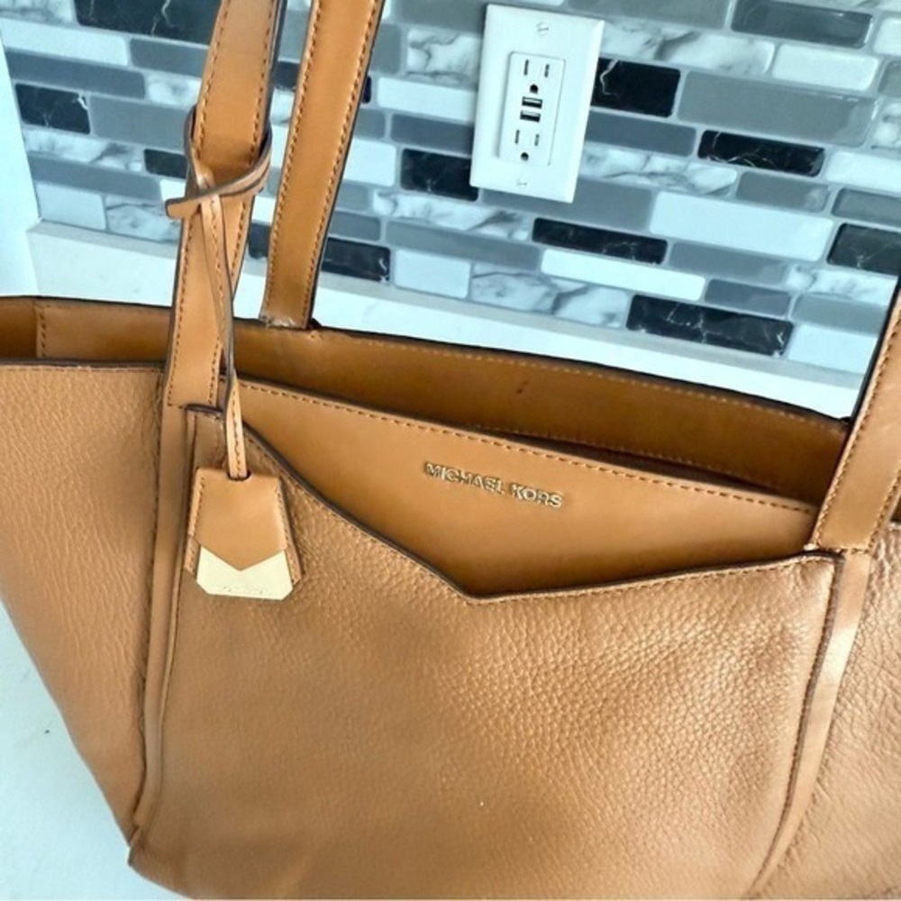 Michael Kors Caramel Leather Tote - Picture 3 of 16